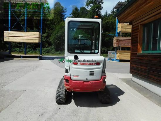 Excavadora - Takeuchi - tb 225 mit powertilt + 3 löffel ( 2.400 kg )