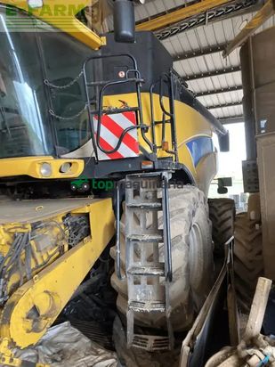 Cosechadora de Cereal - New Holland - cr 9080