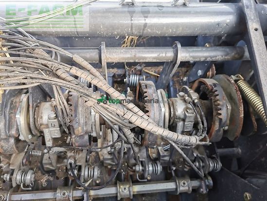 Empacadora gigant - Kuhn - lsb 1270