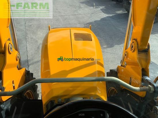 Tractor agrícola - JCB - 4220 fastrac (st24632)