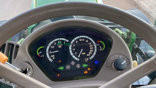 Tractor agrícola - John Deere - 6115R con pala MX