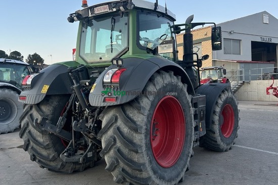 TRACTOR FENDT 824 Profi Plus
