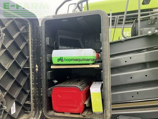 Empacadora gigant - Claas - quadrant 4200 rc