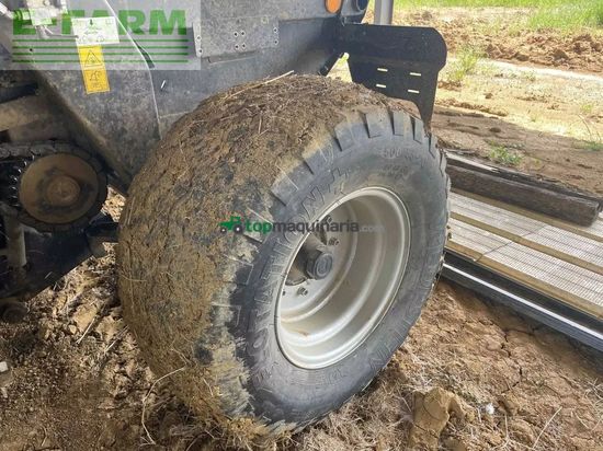 Empacadora gigant - Case IH - rb 465