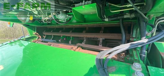 Cosechadora de Cereal - John Deere - T670