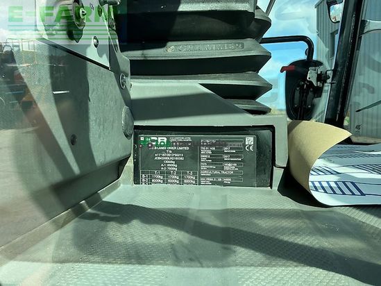 Tractor agrícola - JCB - 4220 fastrac tractor (st26026)