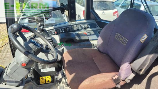 Minicargadora - JCB - tm 220