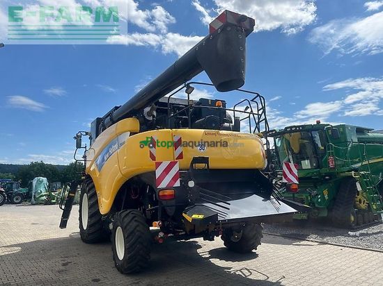 Cosechadora de Cereal - New Holland - cr 9080