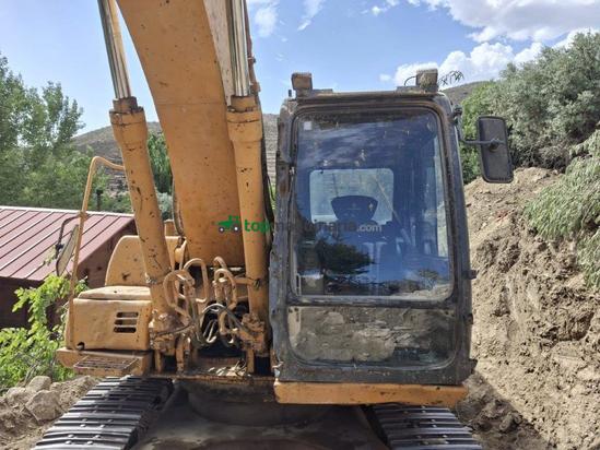 Excavadora VOLVO CX210