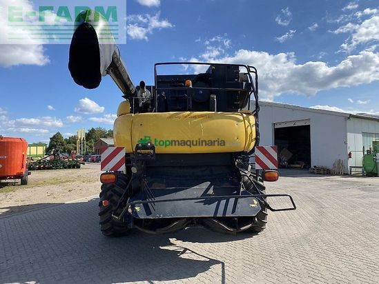 Cosechadora de Cereal - New Holland - cr 9090