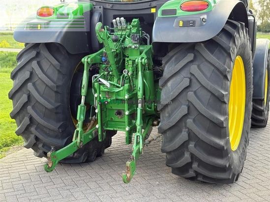 Tractor agrícola - John Deere - 6145r traktor