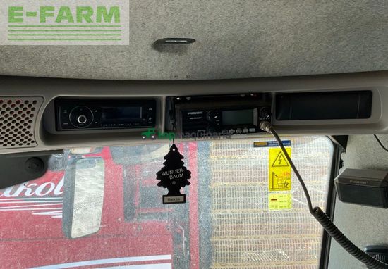 Cosechadora de Cereal - New Holland - CR9090