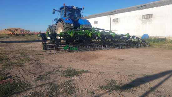 CULTIVADOR SEMICHISEL DE 31 BRAZOS ELASTOMEROS 35X35 EN 3 FILAS