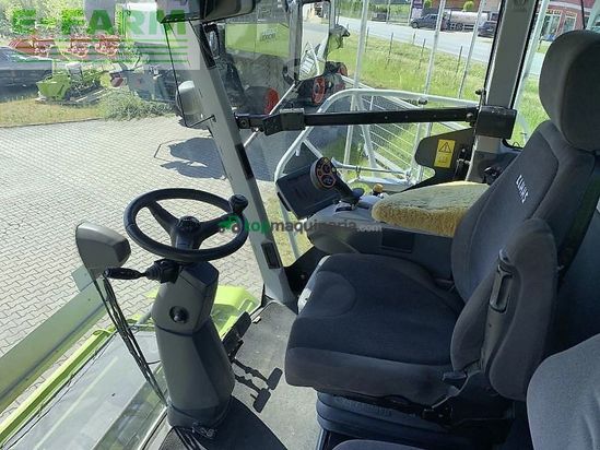 Cosechadora de Cereal - Claas - jaguar 930 + pu 30