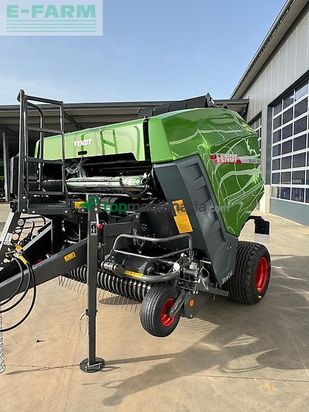 Empacadora gigant - Fendt - rotana 160v xtra