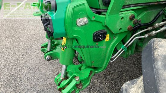 Tractor agrícola - John Deere - 6215R