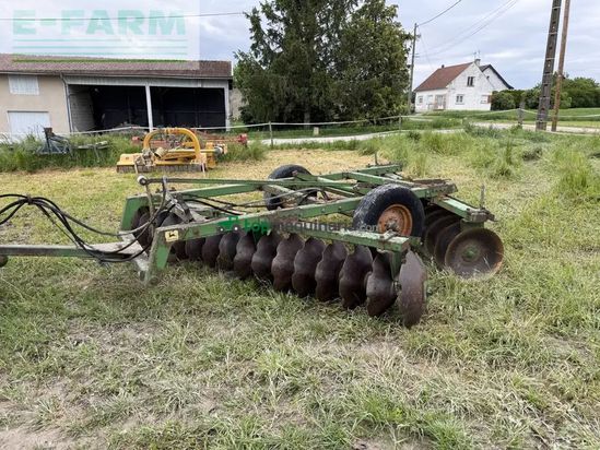 Grada de disco - John Deere - 32 disques 3m50