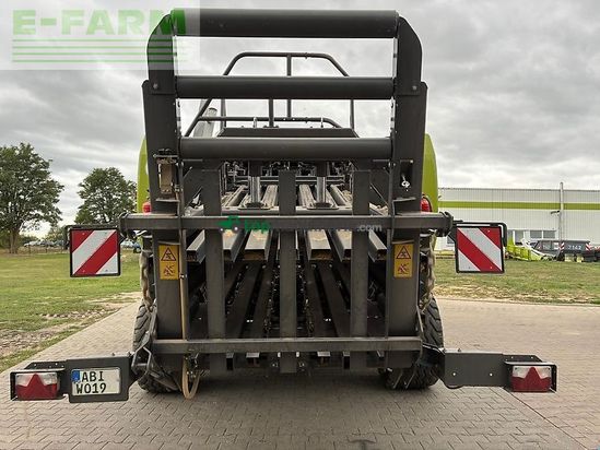 Empacadora gigant - Agram - quadrant 5200 evolution fc tandem