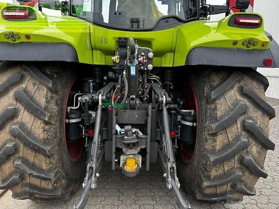 Tractor agrícola - Claas - arion 550 cmatic