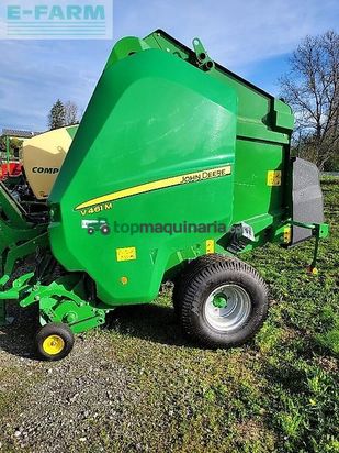 Empacadora gigant - John Deere - v461m