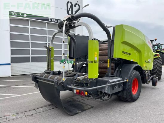 Empacadora gigant - Claas - rollant 454 rc uniwrap