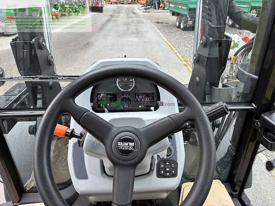 Tractor agrícola - Valtra - a115 schwarzmetallic + frontlader g4s