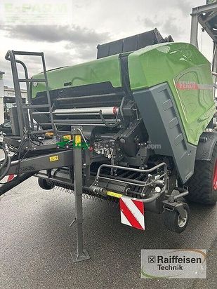 Empacadora gigant - Fendt - rotana 160 v combi