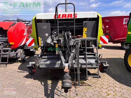 Empacadora gigant - Claas - rollant 454 uniwrap
