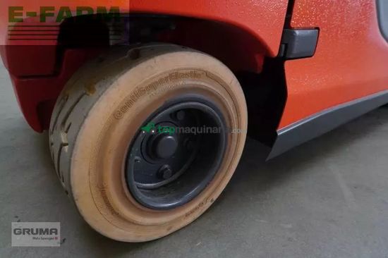 Elevadora - Linde - e 30 ion 1252