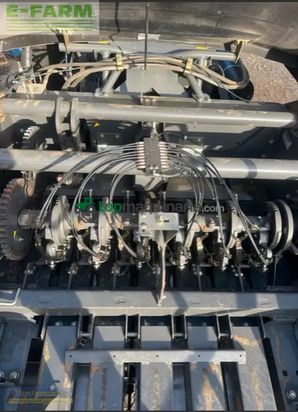 Empacadora gigant - Claas - quadrant 3200 fc t