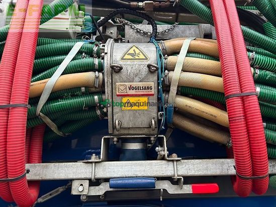 Tractor agrícola - Claas - xerion 4000 & kaweco schwanenhals tridem