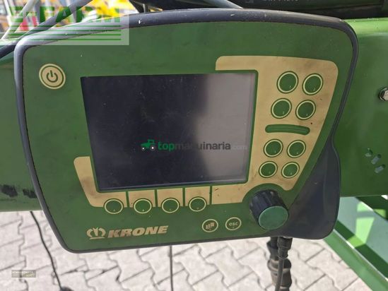 Empacadora gigant - Krone - cf 155 xc mit 26 messer und ballenaufsteller
