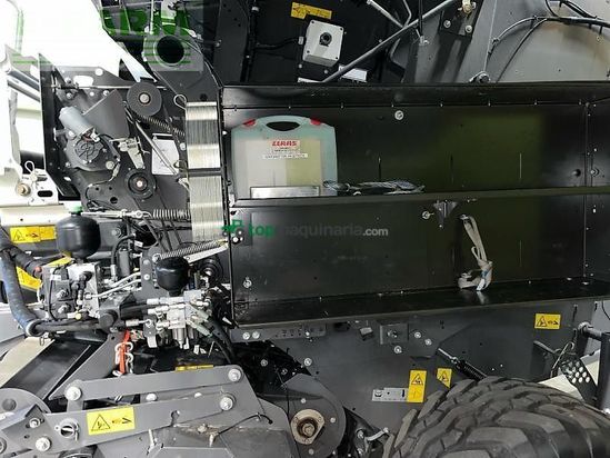 Empacadora gigant - Claas - variant 585 rc