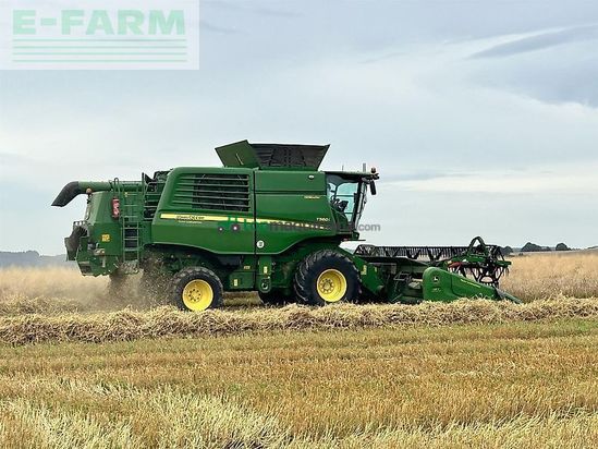 Cosechadora de Cereal - John Deere - t560 hm demo