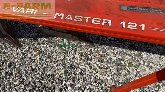 Arado - Kuhn - vari-master 151 4 fure