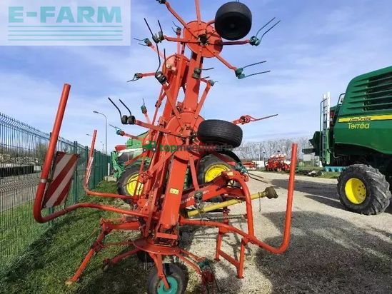 Henificador - Kverneland - 8076