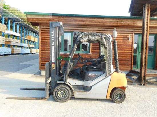 Elevadora - Still - rx70-25d mit ss + ls + 4. ventil