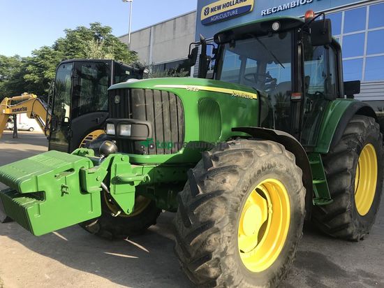 Tractor agrícola - John Deere - 6820