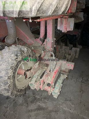 Sembradora - Kverneland - u-drill 6000 **jahresendralley**