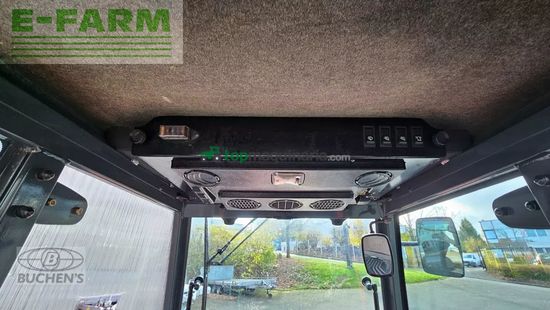 Tractor agrícola - Kubota - stv 32 winterdienst