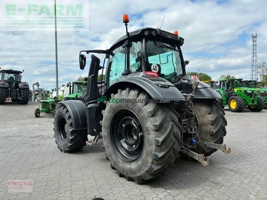 Tractor agrícola - Valtra - t 174 direct