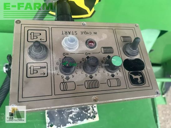 Empacadora gigant - John Deere - 623 multicrop