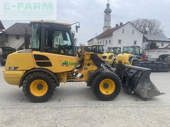 Minicargadora - Volvo - l 25f