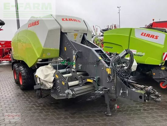 Empacadora gigant - Claas - quadrant 5300 fc + krassort sc 180