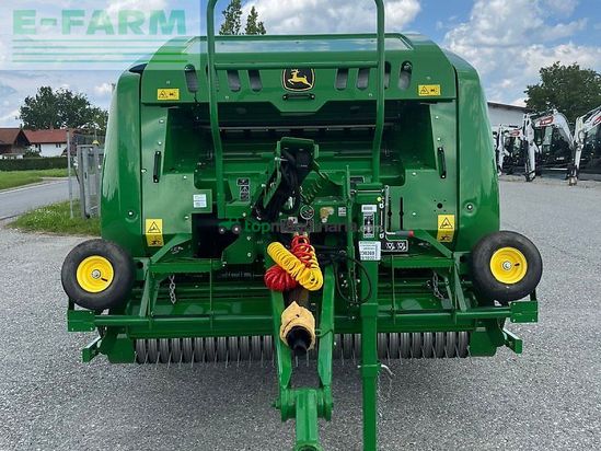Empacadora gigant - John Deere - f441r