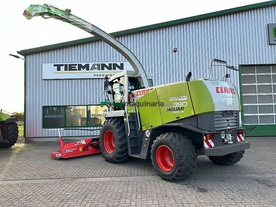 Cosechadora de Cereal - Claas - jaguar 890 mit kemper 360 und pu