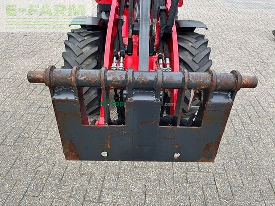 Minicargadora - Schaffer - 3650