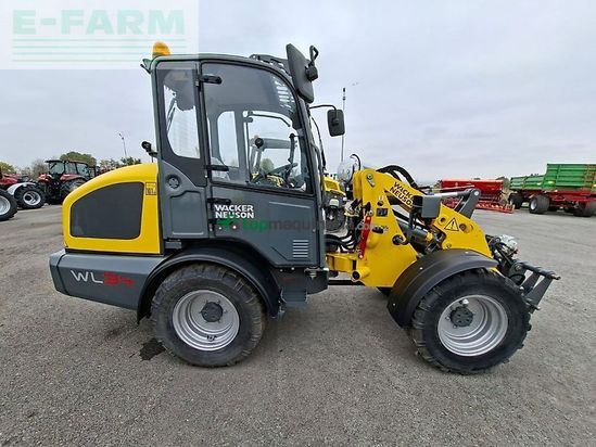 Minicargadora - Wacker Neuson - wl34 - utilaj nou!