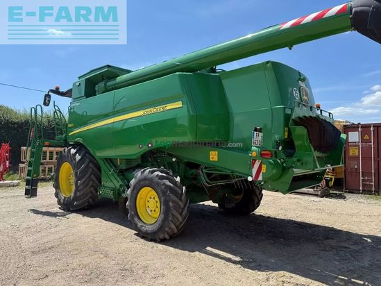 Cosechadora de Cereal - John Deere - t 660