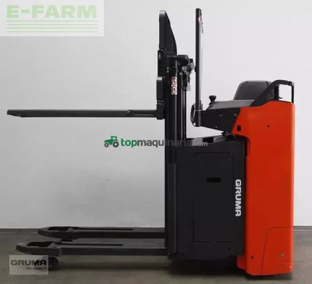 Elevadora - Linde - d 12 s 1164